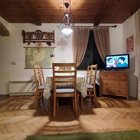 Tatil Evi Titi Family